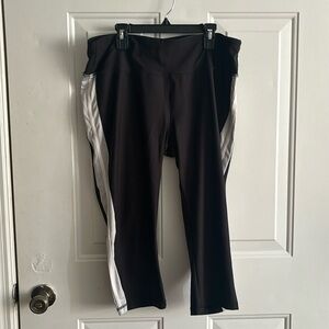 Athletic leggings